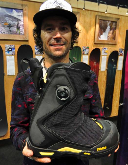 Jeremy Jones with the JJMTB, Jeremy Jones Mountain Boot.  An interesting “walk-mode” design will be incorporated using Boa technology. Idea is to allow for a longer stride. The boot will only be compatible with a strap-on crampon.