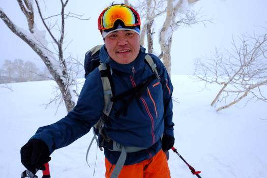 Mako, Japanese guide. Back in the day he raced skier-cross, but now shreds the deep pow of Hokkaido. Mako, Japanese guide. Back in the day he raced skier-cross, but now shreds the deep pow of Hokkaido.
