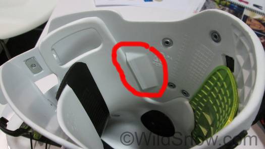 Khion has these aggro bump stops, aka hard stops molded into the shell cuff. Note the right side of the overlap having a higher area with a handle grip hole. This helps with opening the overlap for entry and exit. Khion has these aggro bump stops, aka hard stops molded into the shell cuff. Note the right side of the overlap having a higher area with a handle grip hole. This helps with opening the overlap for entry and exit.