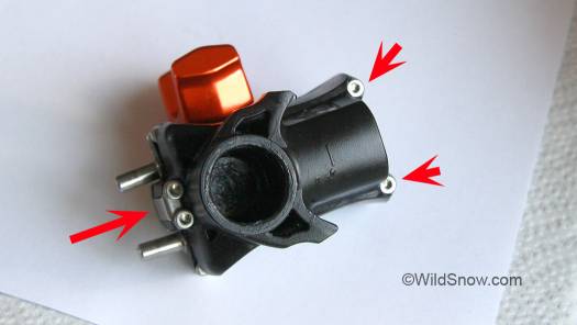 All ION top plate fasteners insert from the bottom, and top plate is firmly nested on housing with a front lip similar to the Dynafit. All ION top plate fasteners insert from the bottom, and top plate is firmly nested on housing with a front lip.