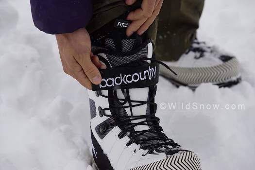 The power strap is a quality addition that aids in the upper-boot stiffness (a previous gripe of mine) that is helpful for touring, as well as the descent. The power strap is a quality addition that aids in the upper-boot stiffness (a previous gripe of mine) that is helpful for touring, as well as the descent.
