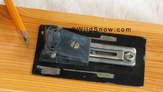 This is the catch that holds the binding frame locked for downhill mode. The black chunk of plastic is spring loaded on a track, to allow for ski flex. The mechanisms of this binding tend to be quite complex. Pencil for scale, click image to enlarge This is the catch that holds the binding frame locked for downhill mode. The black chunk of plastic is spring loaded on a track, to allow for ski flex. The mechanisms of this binding tend to be quite complex. Pencil for scale, click image to enlarge