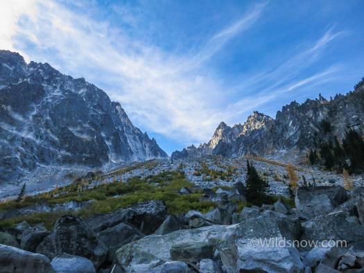 WildsnowEdit (3 of 12) Looking up Asgard Pass. Just up there is Valhalla, and the land of the Gods (or at least some pretty mountains).