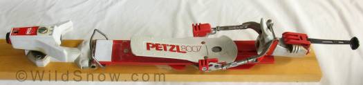 Petzl 8007 ski touring binding.