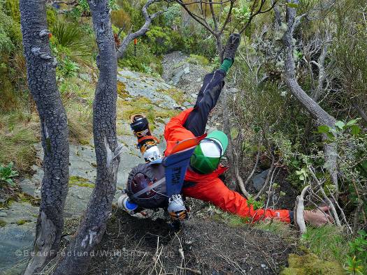Here I am heel hooking a branch. (photo: Beau (the sandbagger) Fredlund)