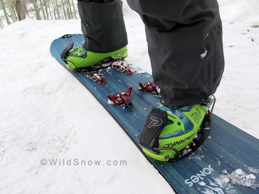 The blend of philosophies and technologies all come together with the Phantom Splitboard Binding. The blend of philosophies and technologies all come together with the Phantom Splitboard Binding.