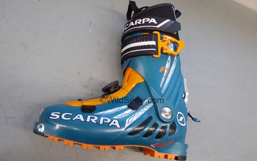 Scarpa F1 2016-2017 is a mature design with everything from 'carbon' injecting stiffening to various features allowing mode changes that last mere seconds. Scarpa F1 2016-2017 is a mature design with everything from 'carbon' injecting stiffening to various features allowing mode changes that last mere seconds.