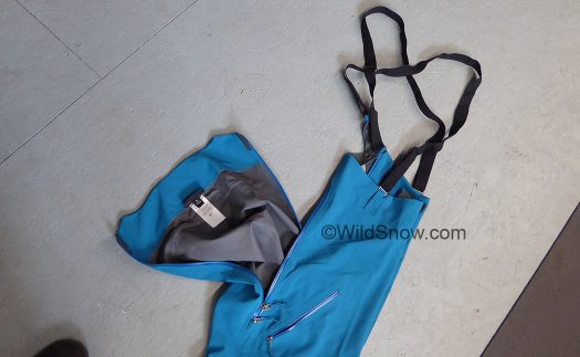 Key feature of Patagonia Kniferidge, drop seat that can be used without removing suspenders. Key feature of Patagonia Kniferidge, drop seat that can be used without removing suspenders.