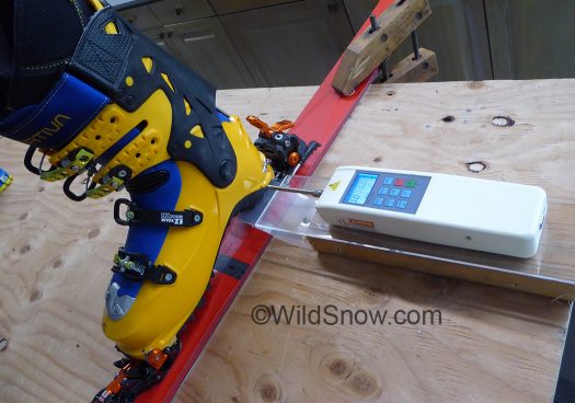 So, boys and girls, we lashed up this rig using the G3 ION as it provides consistent release and noticeably more clamping  pressure than most other bindings, which makes them easier to test., 
