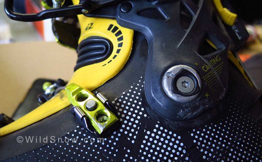 Check rivet for play in cuff. Check rivet for play in cuff.