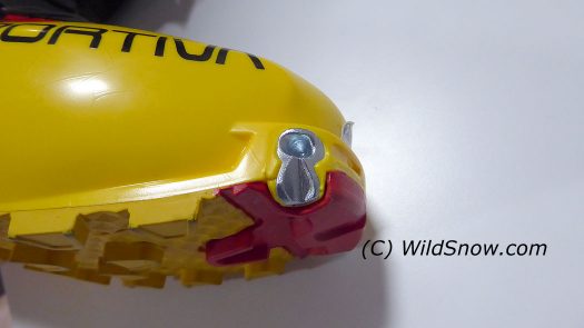 Sportiva S4 tech fitting is intended to be the uber step-in solution. We're not convinced. Sportiva S4 tech fitting is intended to be the uber step-in solution. We're not convinced.