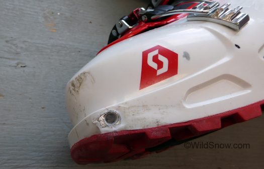 Dynafit certified 1st generation tech fittings. Our favorite at the front, but we'd like to see the heel fitting through bolted to the shell. Dynafit certified 1st generation tech fittings. Our favorite at the front, but we'd like to see the heel fitting through bolted to the shell.