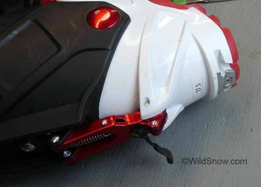 Check out the beefy mount for the lower lean lock anchor. Check out the beefy mount for the lower lean lock anchor.
