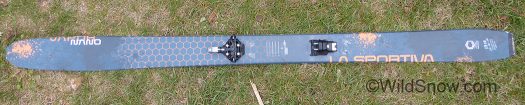 Yes Jimmy, this is the 2016-2017 version of the venerable Vapor Nano, a bit stronger and skis better, at 1,244 grams that's only 29 grams heavier than the original white top version. Yes Jimmy, this is the 2016-2017 version of the venerable Vapor Nano, a bit stronger and skis better, at 1,244 grams that's only 29 grams heavier than the original white top version.