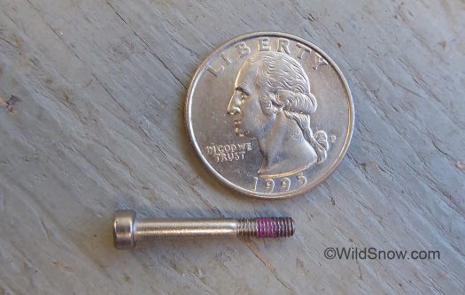 Evidence of thread locker that perhaps is not as effective as one would like. I cleaned the screws by soaking for a few minutes in a cap full of lacquer thinner. Evidence of thread locker that perhaps is not as effective as one would like. I cleaned the screws by soaking for a few minutes in a cap full of lacquer thinner.