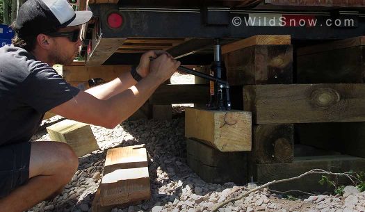 This photo shows the temporary jack support, and cribbing being build up to the right. This photo shows the temporary jack support, and cribbing being build up to the right.