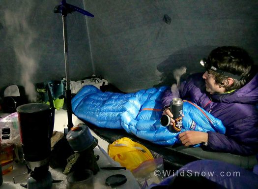 Waking up at 4am in the Beartooths early April with Beau Fredlund, Kt Miller, and Nick Webb. I rolled the dice and brought Patagonia 30* Down Bag bag with a floor-less mega-mid. Waking up at 4am in the Beartooths early April with Beau Fredlund, Kt Miller, and Nick Webb. I rolled the dice and brought Patagonia 30* Down Bag bag with a floor-less mega-mid.