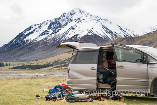 DSC08407 Packing up for the trip next to our Spaceship campervan.