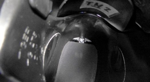 Looking into heel area of shell, Master Step fastener is visible. Looking into heel area of shell, Master Step fastener is visible.