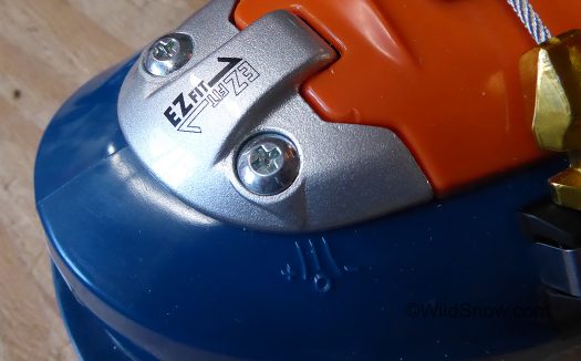 As with Spectre, shell tongue angle is adjustable. Seems useful but probably something most people won''t need to fiddle with. As with Spectre, shell tongue angle (left-right) is adjustable. Seems useful but probably something most people need not fiddle with.