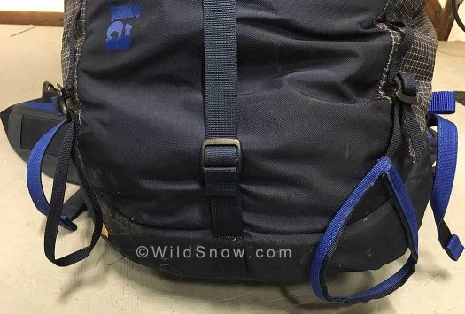 Ski carry loop on the right and an ice axe loop on the left (although my shortest axe fits in the tool pocket no problem). Ski carry loop on the right and an ice axe loop on the left (although my shortest axe fits in the tool pocket no problem).