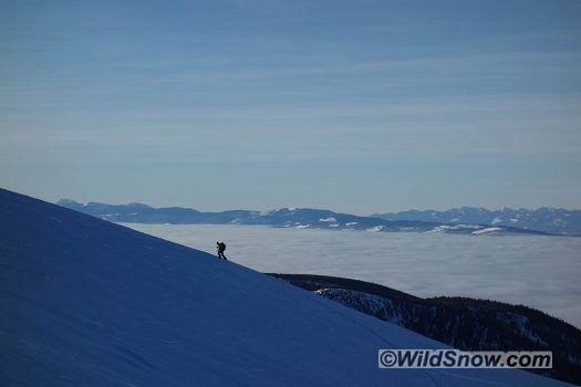 Greg ridge-walking Mt Naumulten above the Heart Zone