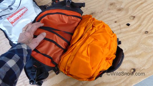 Balloon compartment uses the industry standard "birthing zipper" method of stowage and deployment. Balloon compartment uses the industry standard "birthing zipper" method of stowage and deployment.