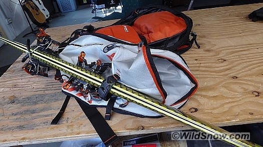 Diagonal carry system, upper strap needs a more secure attachment that doesn't depend on the zippers. Diagonal carry system, upper strap needs a more secure attachment that doesn't depend on the zippers.