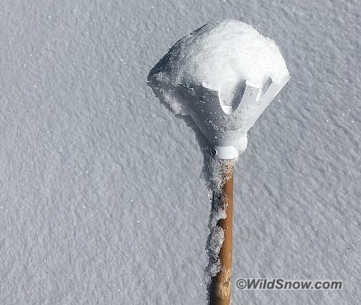 The drawback to the conical shape is the propensity to pack up with snow at near-freezing conditions in the same manner as a snow-cone, minus the syrupy flavoring. Perhaps consider taking along a small vial of one’s favorite liqueur for a mid-tour refreshment? The drawback to the conical shape is the propensity to pack up with snow at near-freezing conditions in the same manner as a snow-cone, minus the syrupy flavoring. Perhaps consider taking along a small vial of one’s favorite liqueur for a mid-tour refreshment?