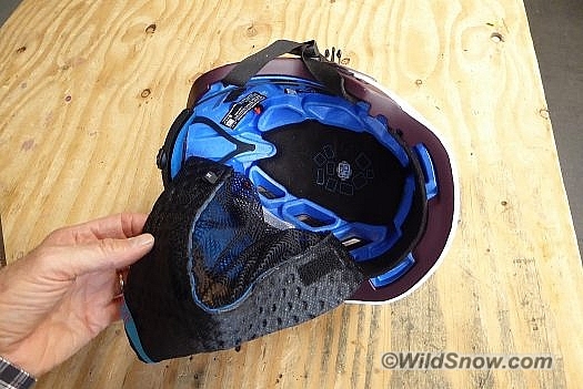 Liner is easily removed for washing or swapping. Liner is easily removed for washing or swapping.