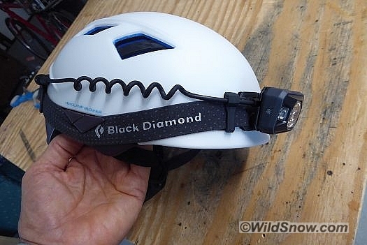 Headlamp mounted using the retainers. Headlamp mounted using the retainers.