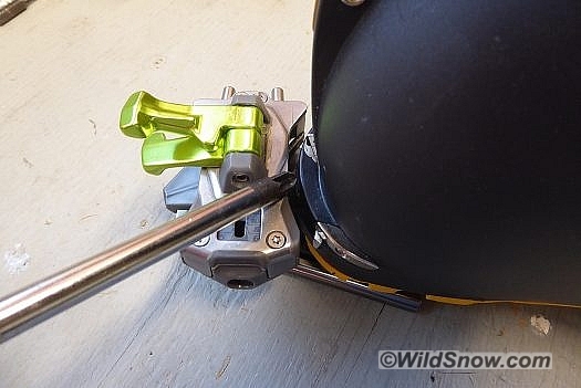 With a binding that uses kiss gap, this wider gap in touring mode is essential. With a binding that uses kiss gap, this wider gap in touring mode is essential.