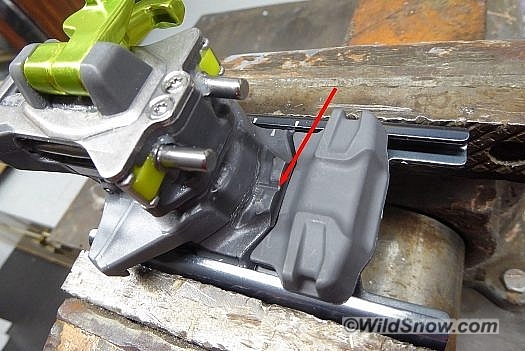 The notch. Probably best to keep it greased. The notch. Probably best to keep it greased.