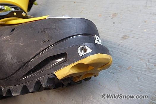 Sportiva attempted to copy Dynafit fittings for their first effort, circa 1012. Sportiva attempted to copy Dynafit fittings for their first effort, circa 1012.