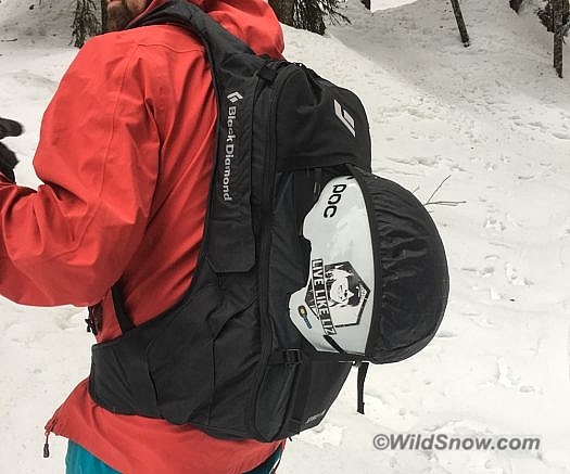 Jetforce Pro 10L pack with helmet net. Similar style helmet net to that used on other Black Diamond packs, which works very well. Jetforce Pro 10L pack with helmet net. Similar style helmet net to that used on other Black Diamond packs, which works very well.