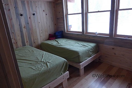 Several bedrooms. Several bedrooms.