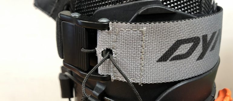 Here the Hoji uses a power strap instead of a 4th buckle, but also employs the often overlooked instep buckle for better heel retention.