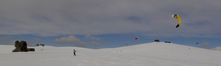The kite beginners' slopes on Mt Pisa. Master your basic snow kiting on near-flat terrain before taking it into the steeps and riding fall-lines