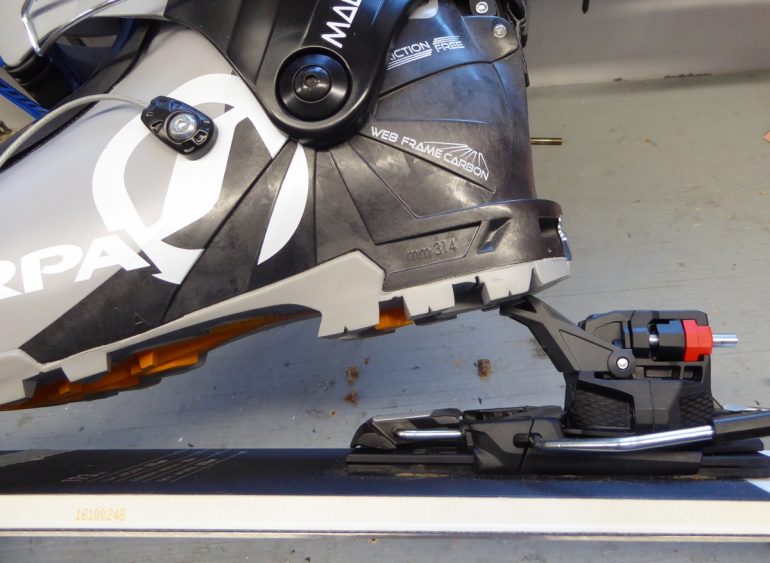 Two heel lift heights.