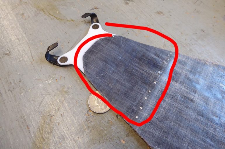 I nearly missed this feature on my first take. Ever had your skin tip edges curl up while you're breaking trail through dense snow? To mitigate this nefarious occurance, G3 molds a thin layer of carbon fibers into the tip area, so it's less