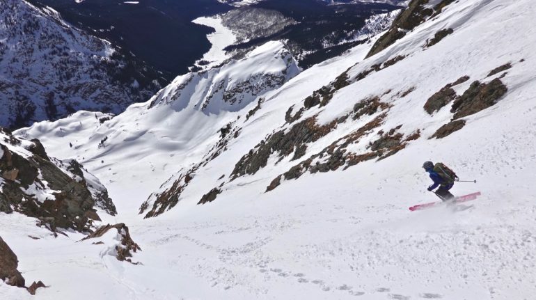 Don't get caught up in bad coronavirus news. Practice social distancing in a mountain range near you.