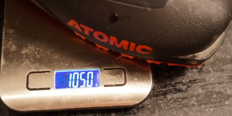  The 25.5 Atomic Backland Carbon weighing in at 1050 g.