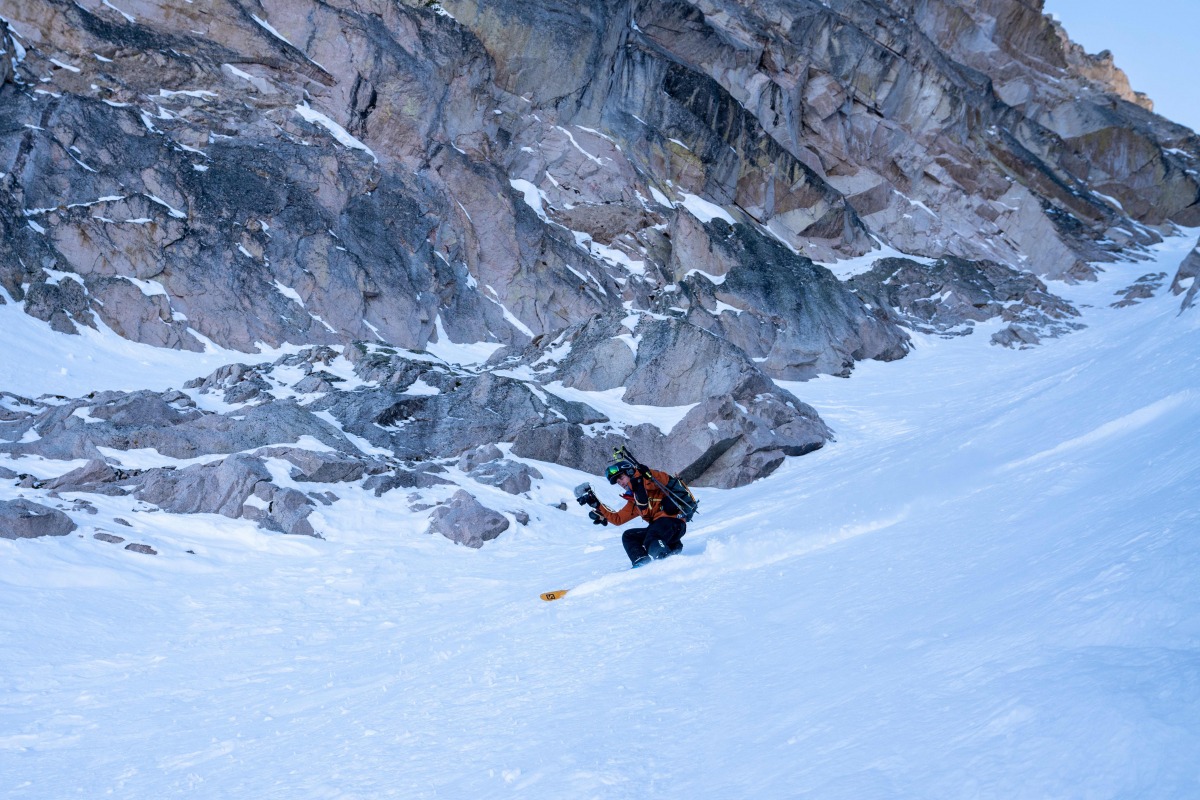 Bjarne Salen skiing while filming