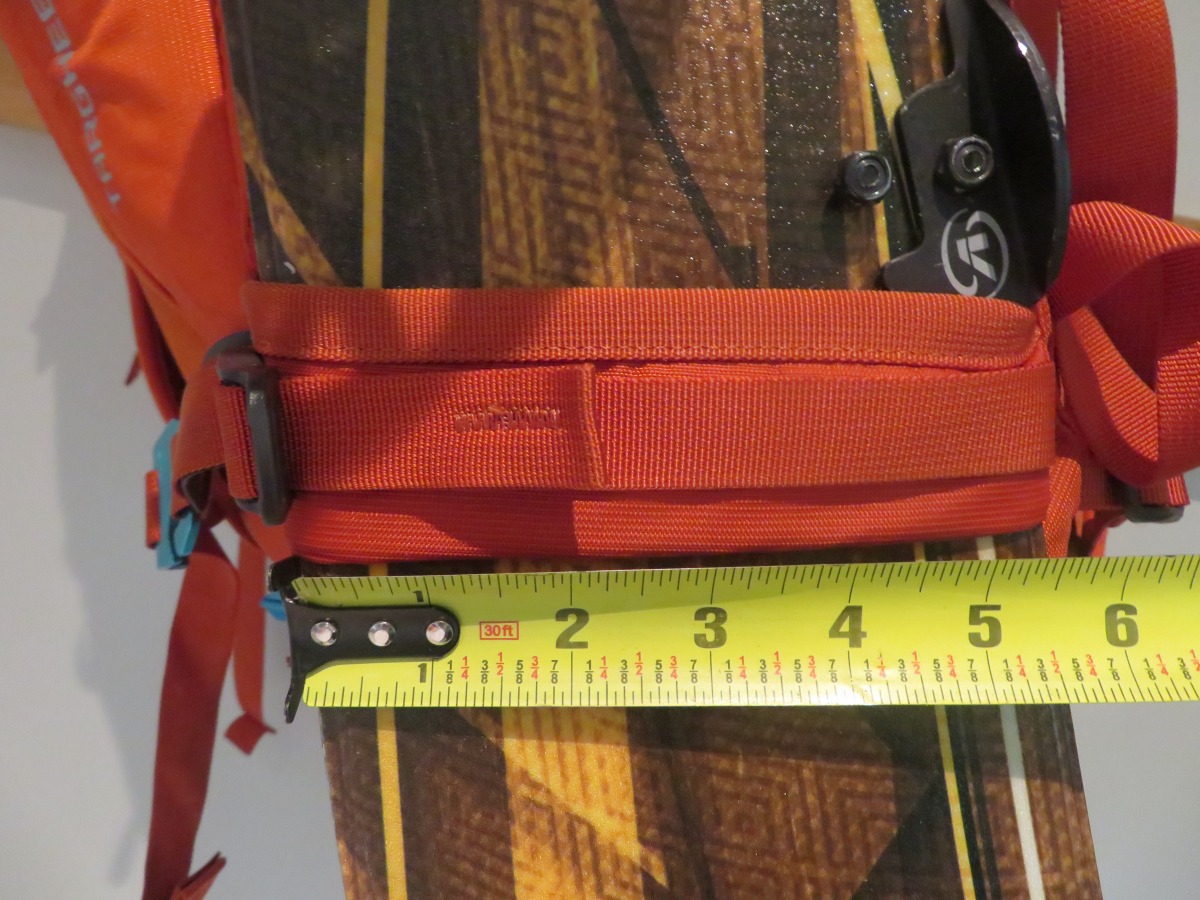 The A-frame side straps are long enough to secure wide powder skis or splitboard pieces.