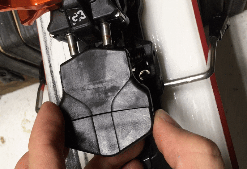 Check the function of your AFD by sliding it as shown. It should slide easily and smoothly, and snap back into place quickly when released.