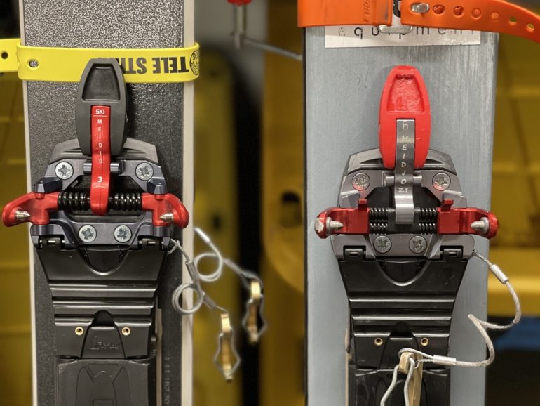 The Medjo 3.0 with its 2 spring tech toe on the left, and the Meidjo 2.1 with its 4 spring tech toe on the right. The new design is a significant improvement