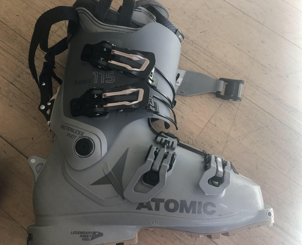 The Atomic Hawx Ultra XTD 115 W offers many custom fit features including a heat moldable shell and cuff.