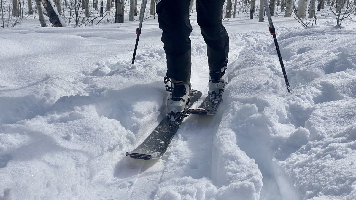 At 1200g for the 162cm, the Dynastar M-Tour 99 isn't the lightest touring ski but it's relatively svelt for the performance it packs.