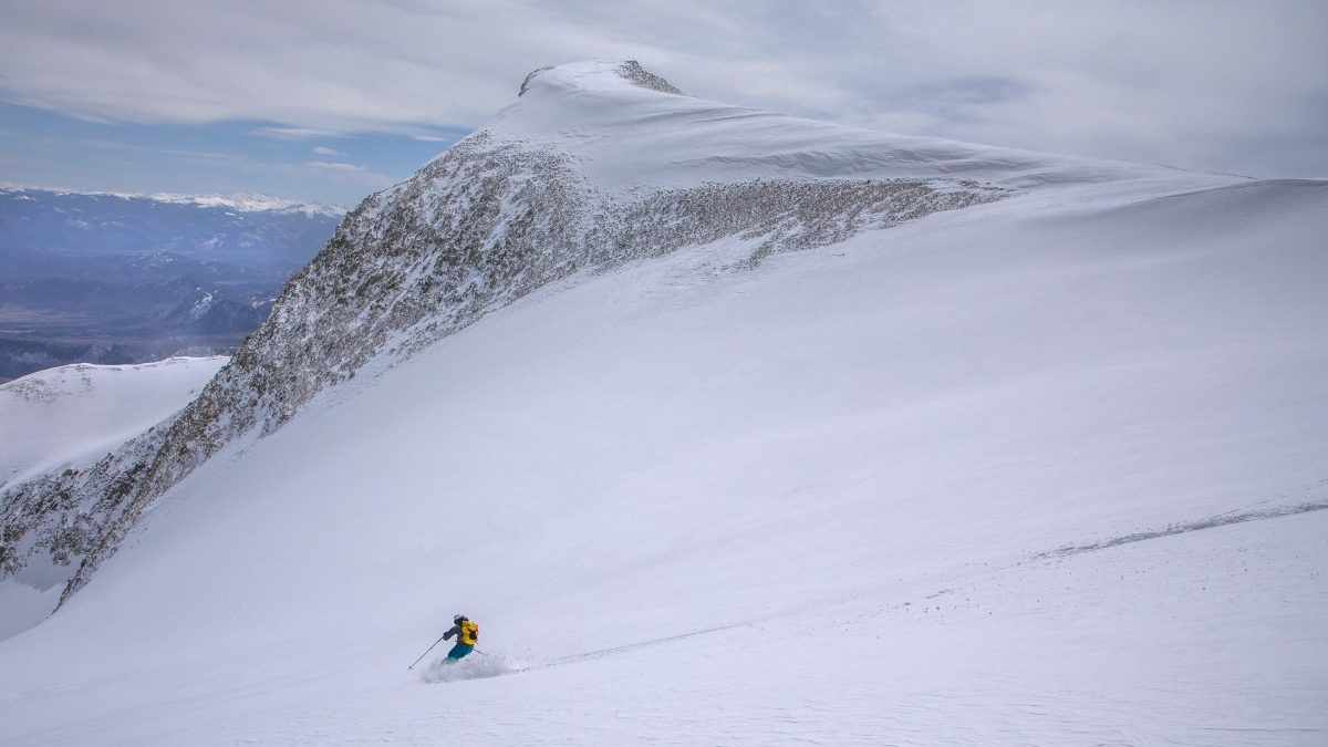 Ryan Fezler charges down Thomas Bowl. Tough to beat great weather, good snow and a solid crew.
