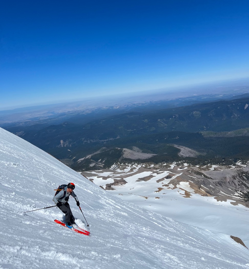 The new 2022-2023 Zero G 95 on Mt. Hood.